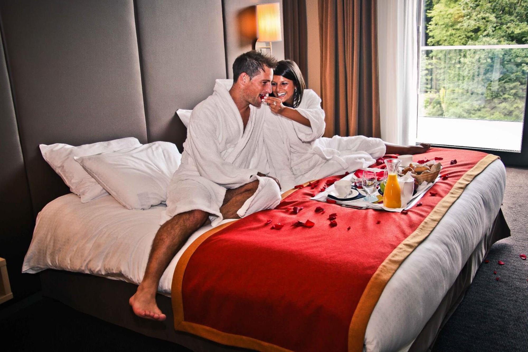 Double Room,701331232:JPEG